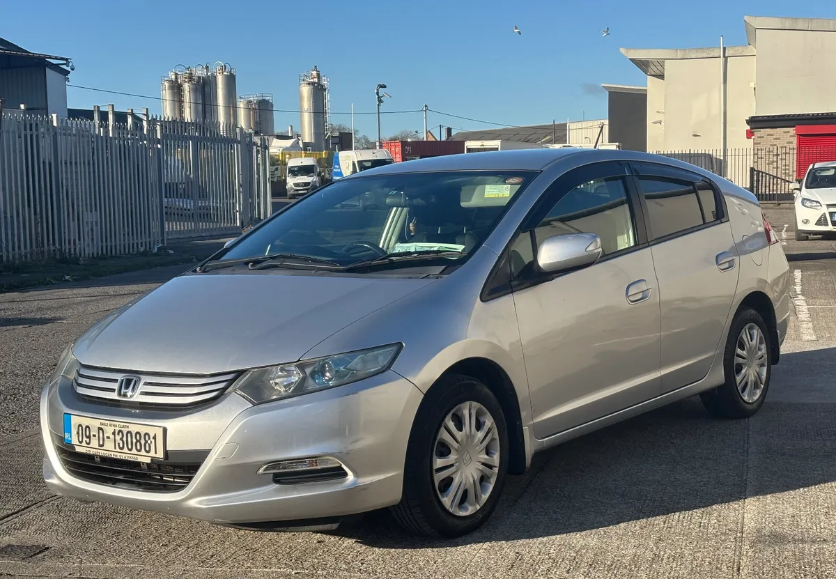 2009 Honda Insight *AUTOMATIC HYBRID 77500 Miles* - Image 3