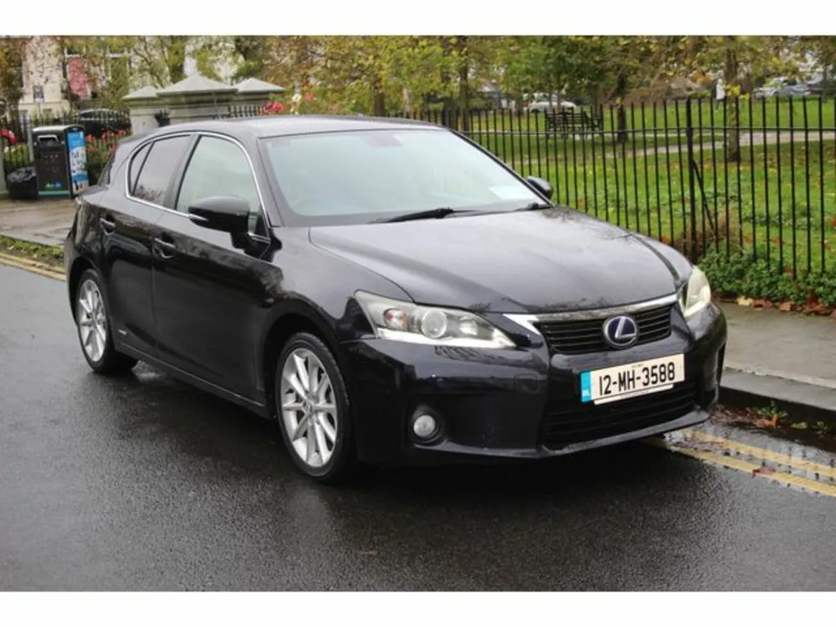 Lexus CT 200H Luxury - Image 1