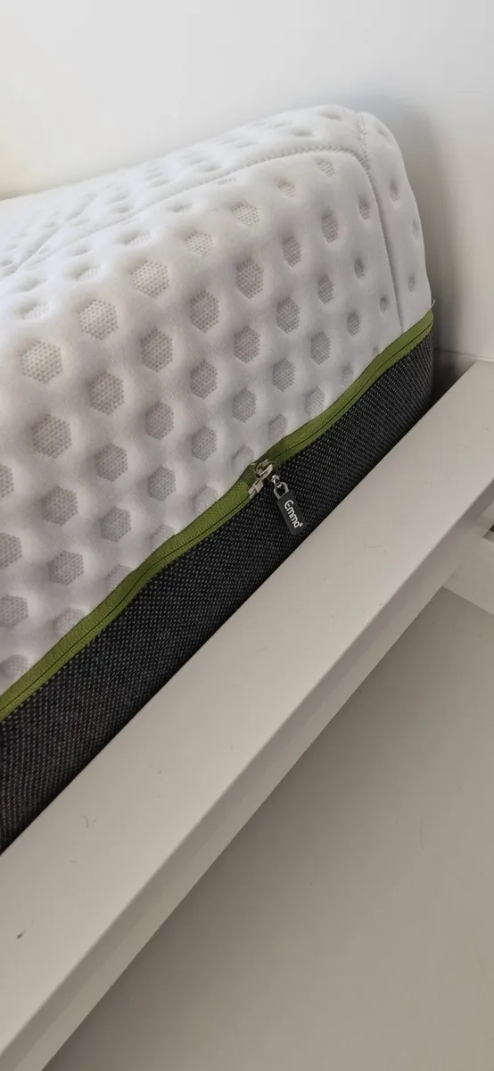 Ikea Single Bed & Emma premium mattress - Image 4
