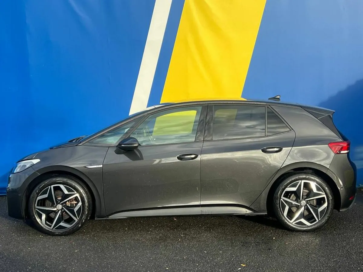 Volkswagen ID.3 ID.3 PRO LIFE 58KWH // DIAMOND CUT - Image 3