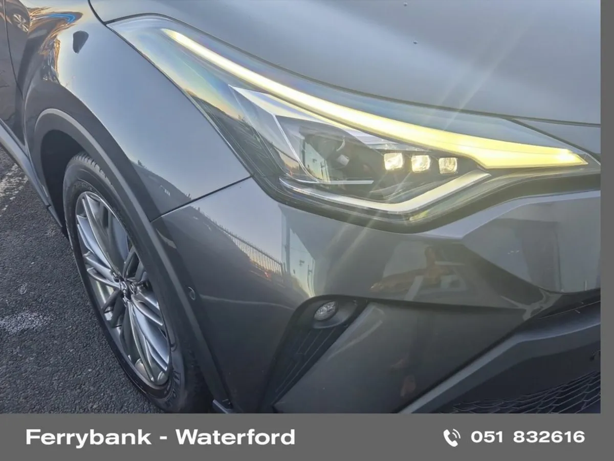 Toyota C-HR Hybrid SOL 4DR Auto - Image 4