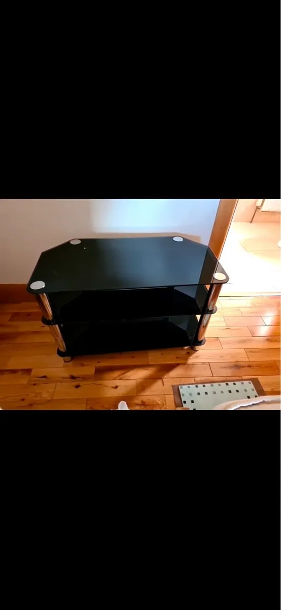 Glass tv stand - Image 1
