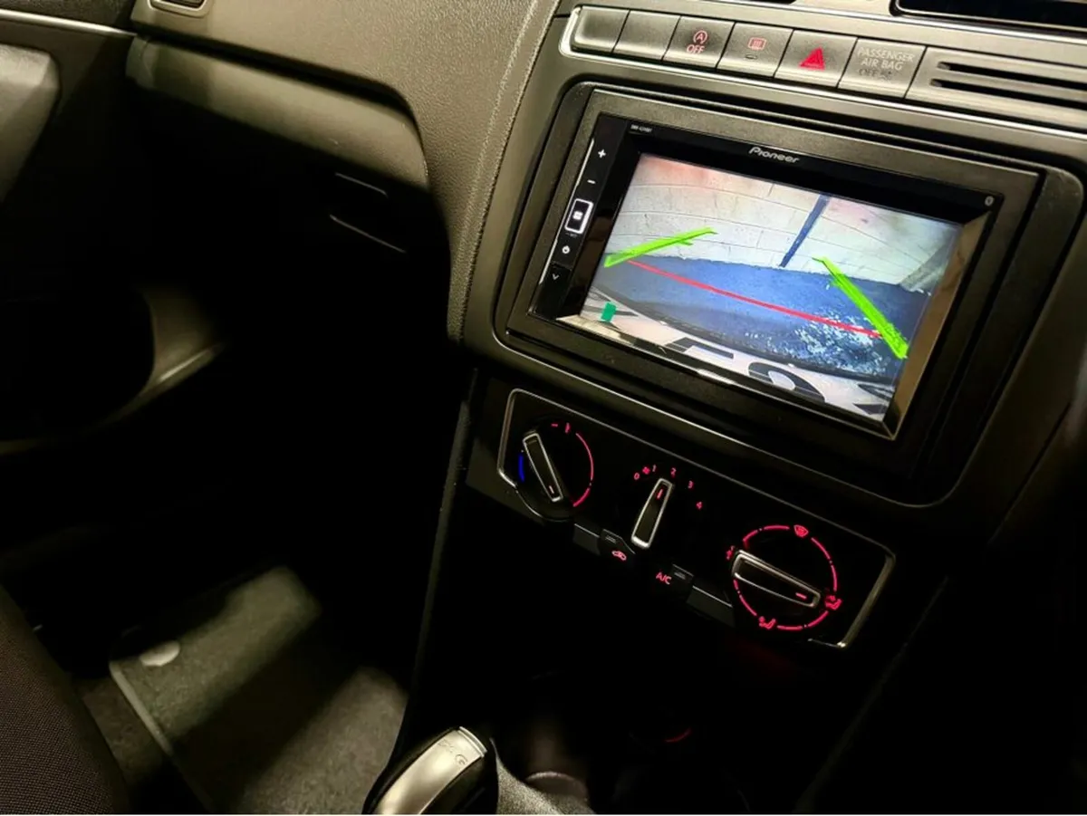 Volkswagen Polo 1.2 40TH Edition - Image 3