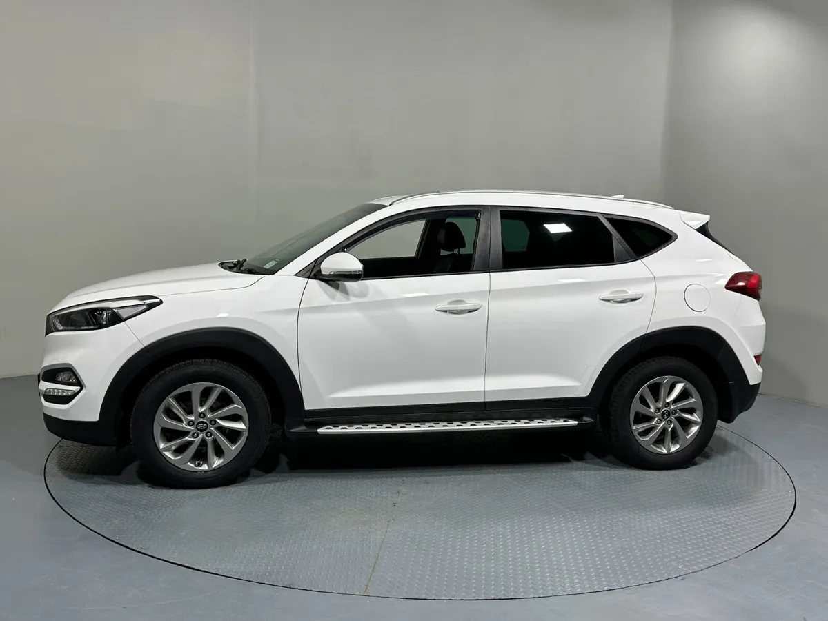 Hyundai Tucson Executive 1.7 Crdi 161 - Image 4