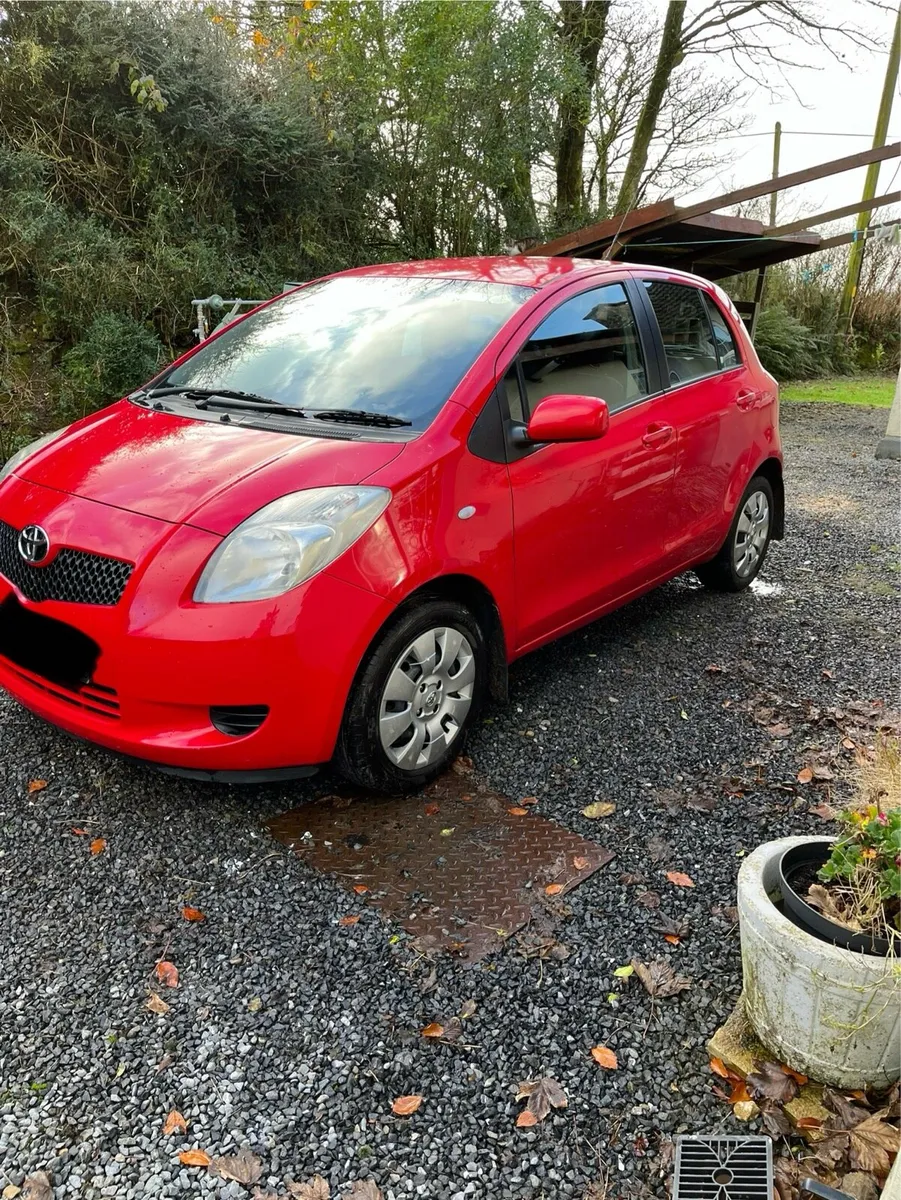 Toyota Yaris - Image 1
