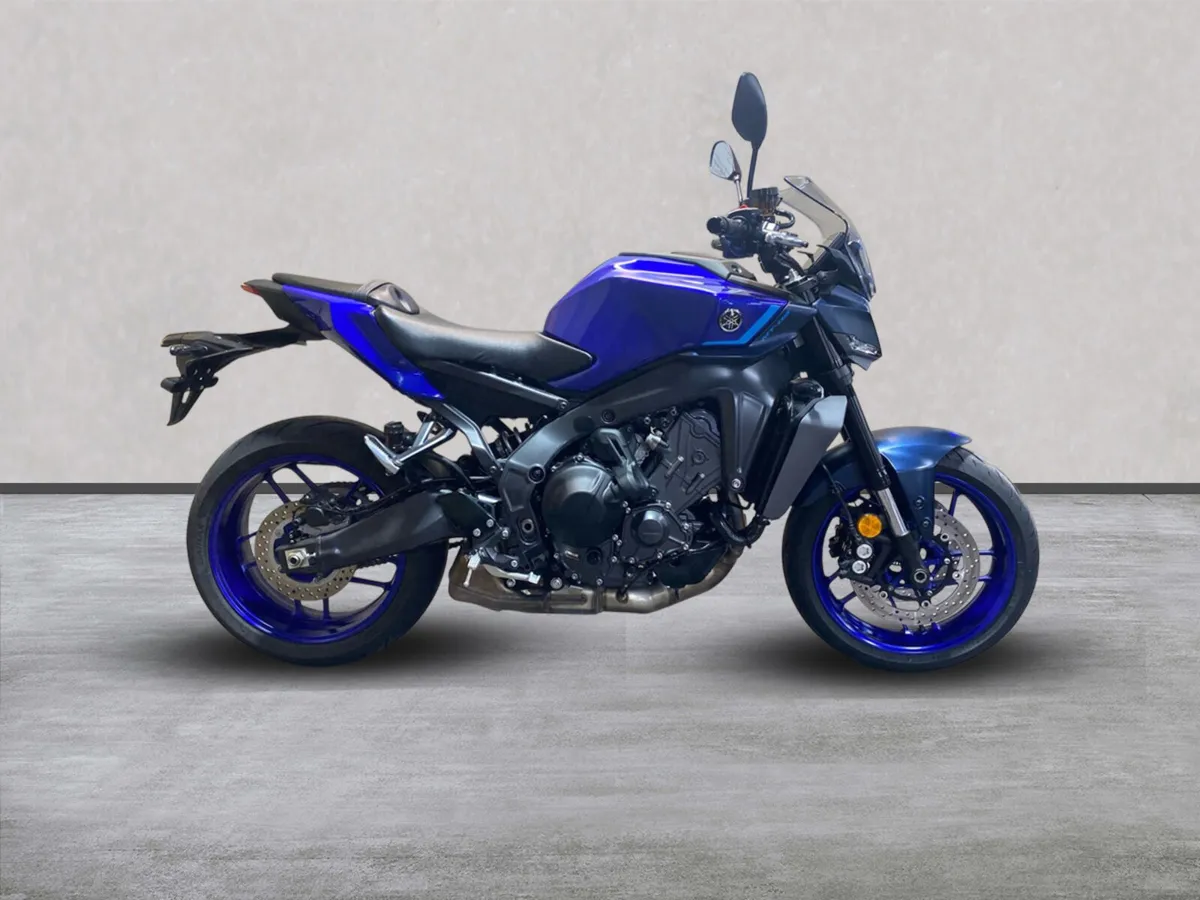 YAMAHA MT-09 Y-AMT, Delivery Service Available - Image 1