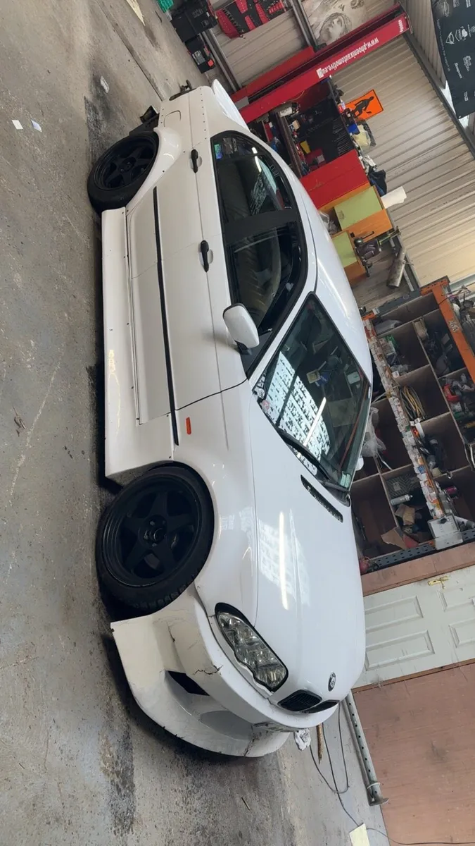 Bmw e46 328i - Image 3