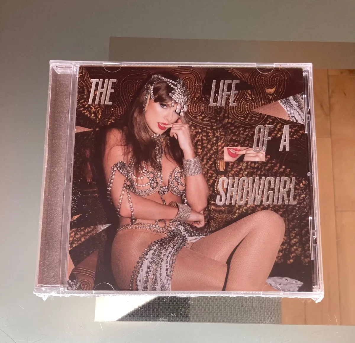 Taylor Swift TLOAS Signed CD, As New - Image 4