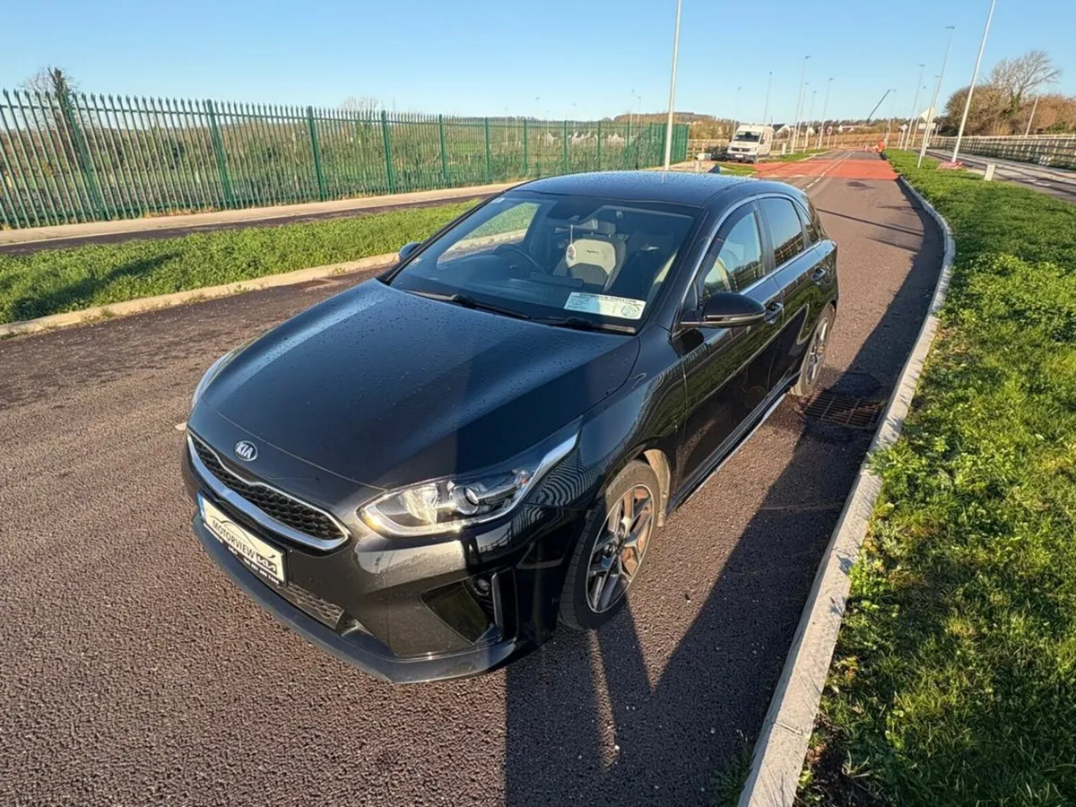 Kia Ceed SOLD COD 1.0 GT Line 1 owner from new Iri - Image 4