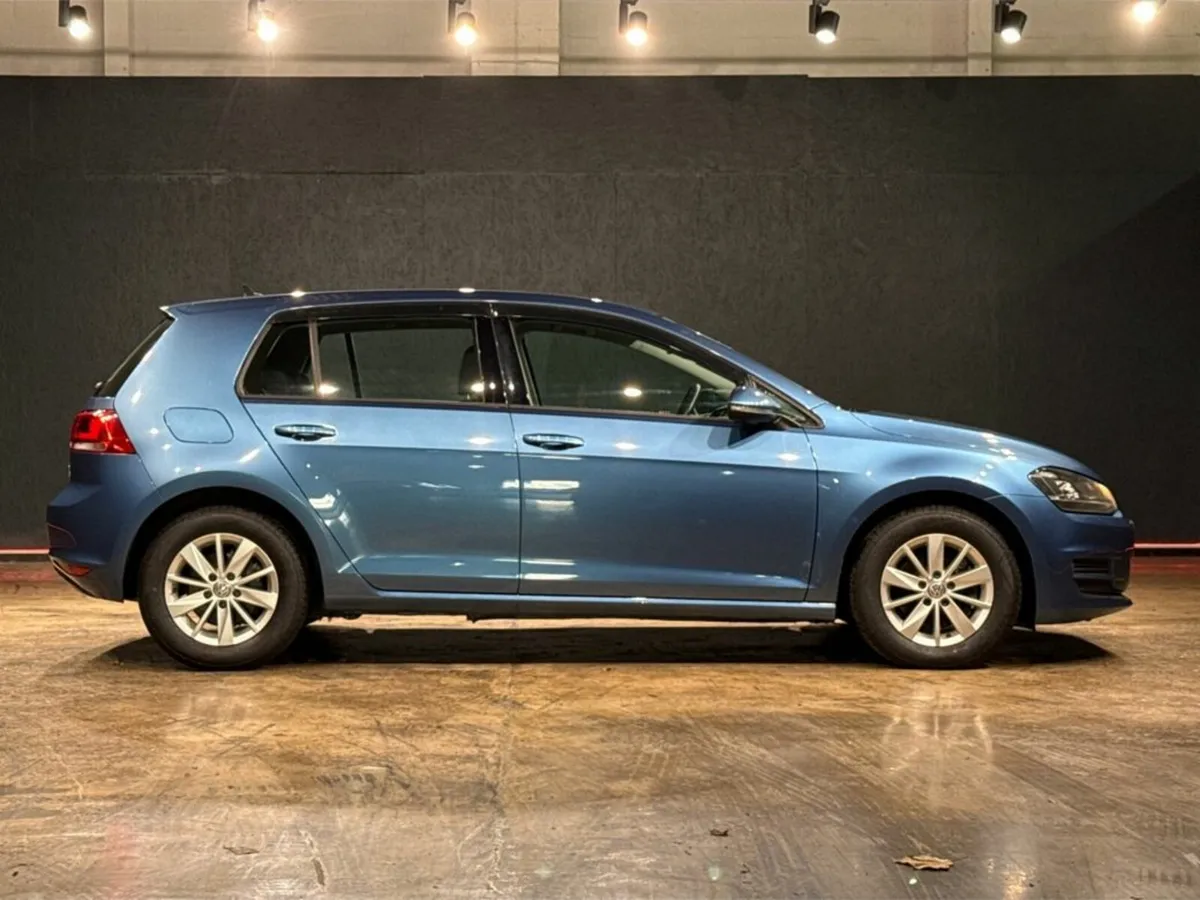 Volkswagen Golf TSI 1.2L AUTOMATIC - FACTORY ALLOY - Image 3