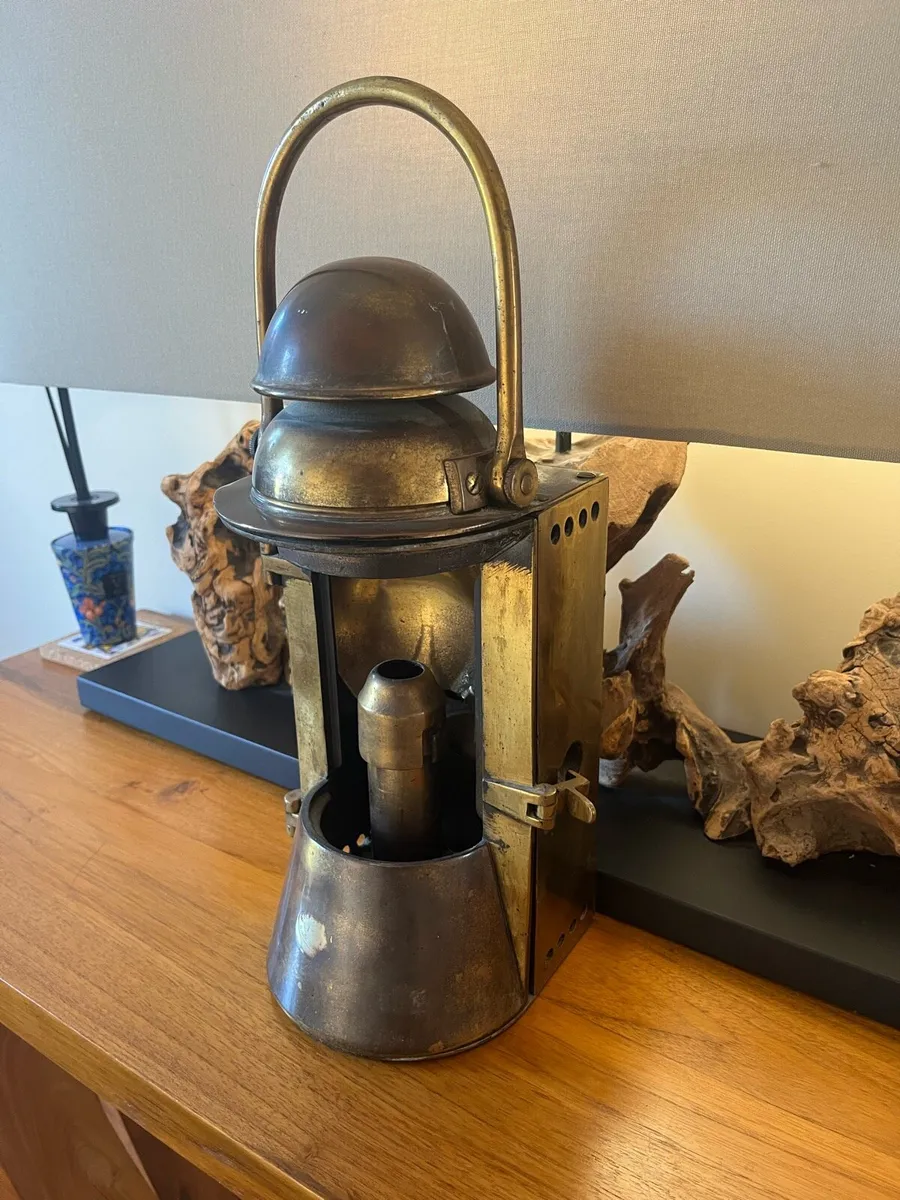 Antique Bulpitt & Sons Admiralty Pattern Wing Lamp - Image 4