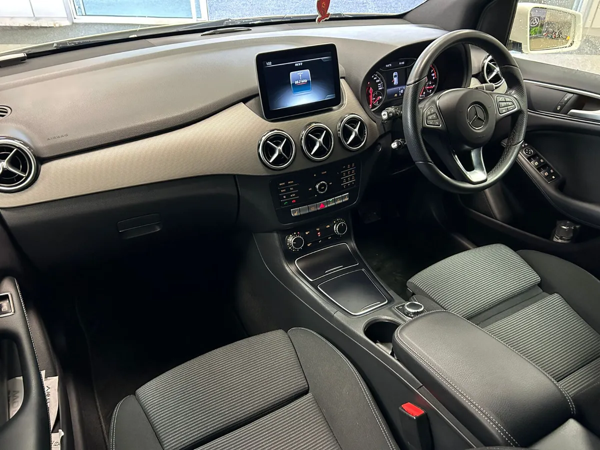 Mercedes B-Class 2017 - Image 4