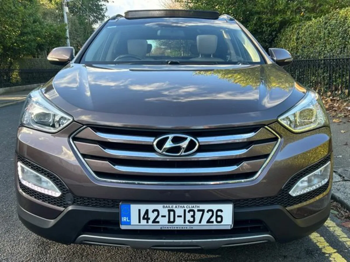 Hyundai Santa Fe 4WD Premium - *SALE AGREED* - Image 2