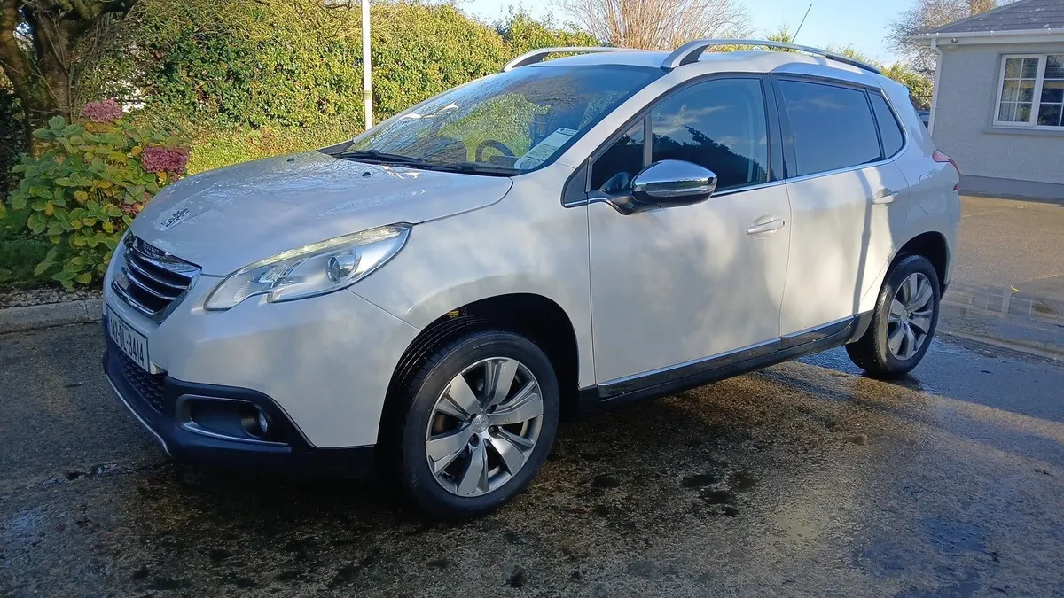 2014 peugeot 2008 1.2 - Image 1