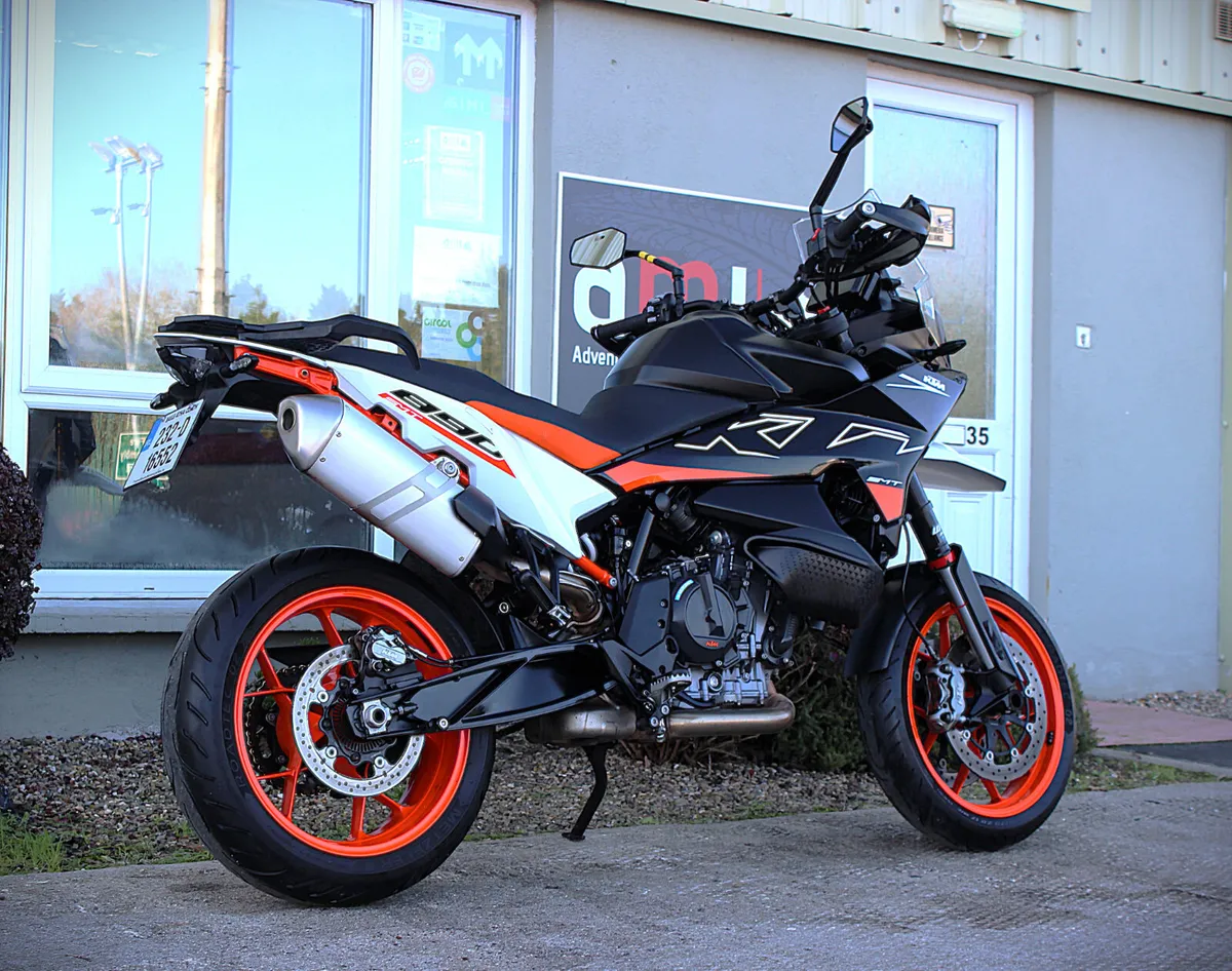 KTM 990 SMT 2023 - Image 3