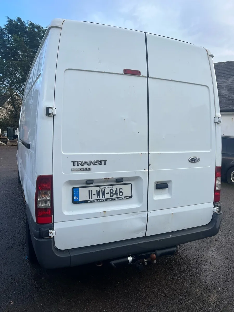 Ford Transit 2.2 - Image 4