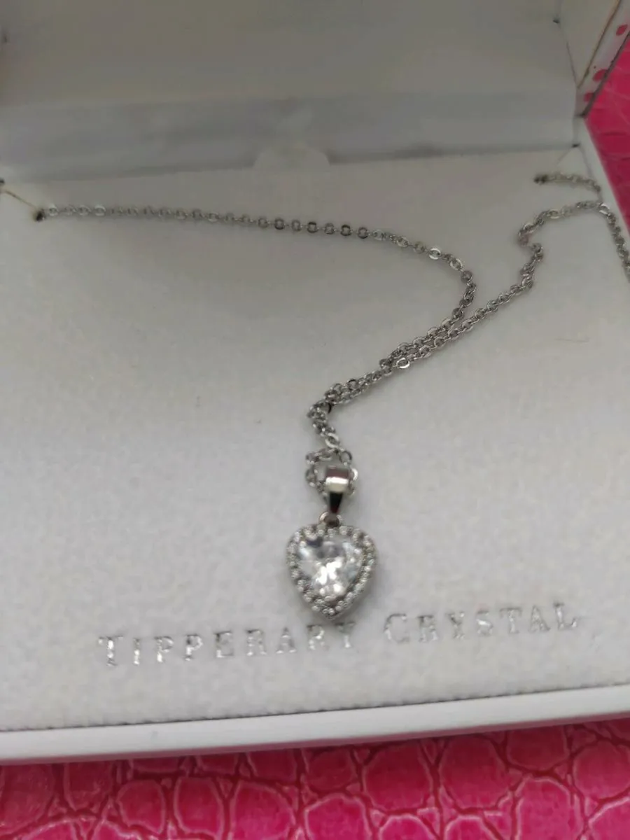 Silver diamante heart drop pendant with chain - Image 1