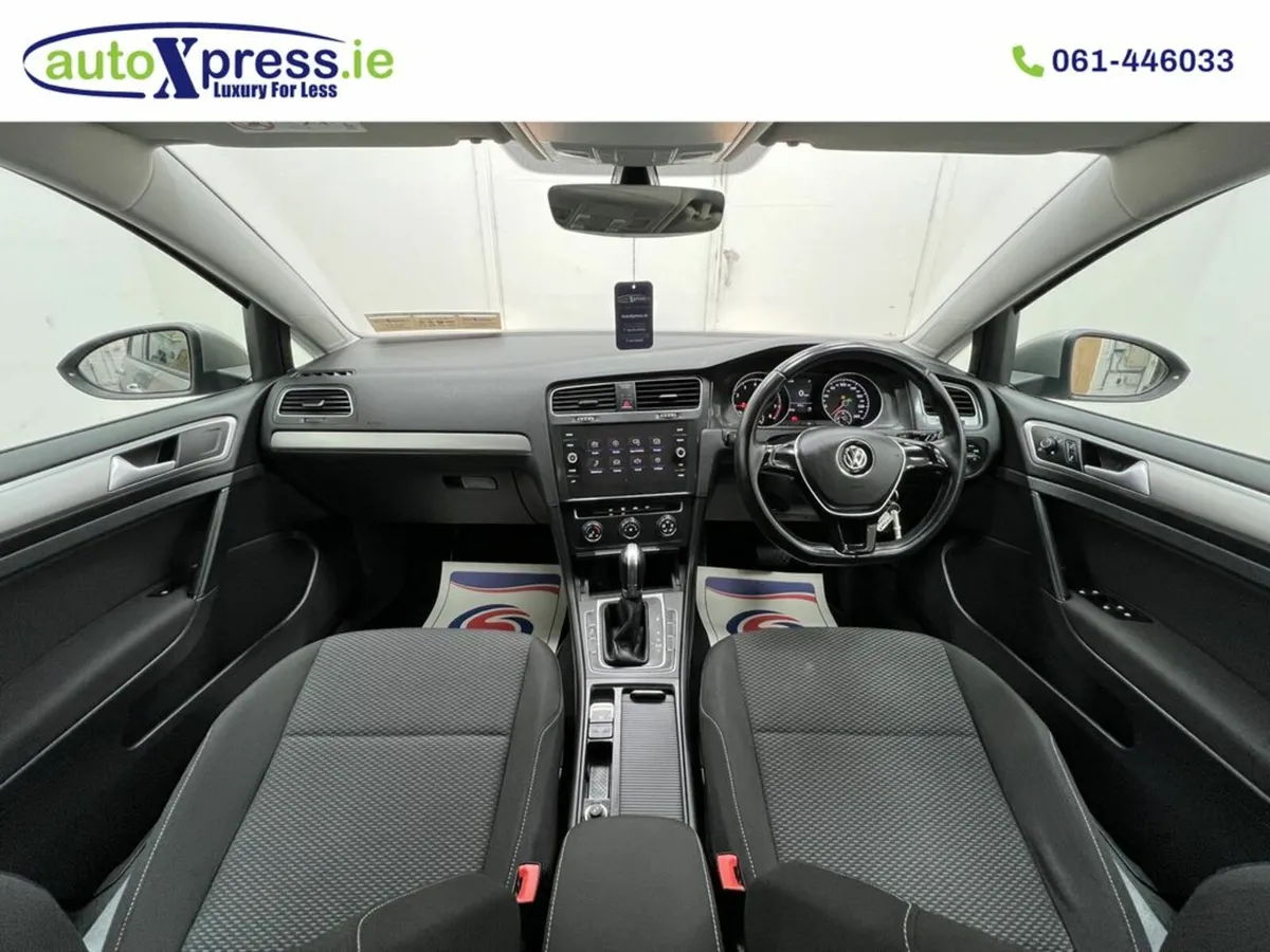 Volkswagen Golf 1.2 TSI Automatic, Reversing camer - Image 2