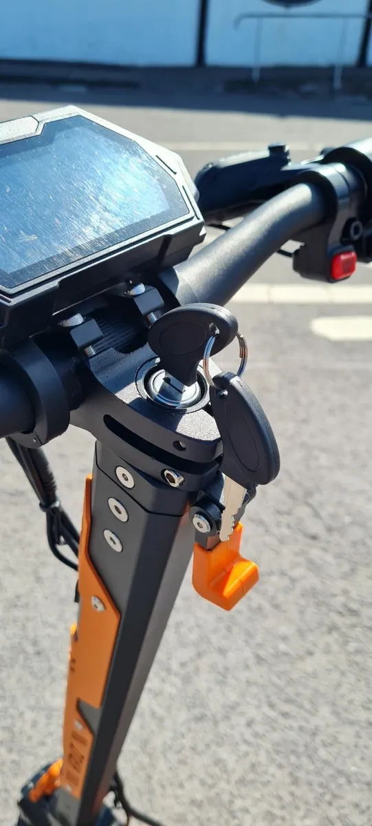 Toro Extreme Off Road Electric Scooter - Image 2