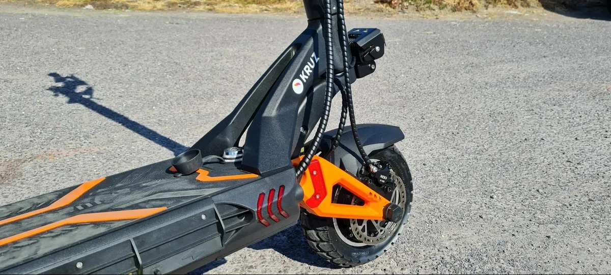 Toro Extreme Off Road Electric Scooter - Image 3