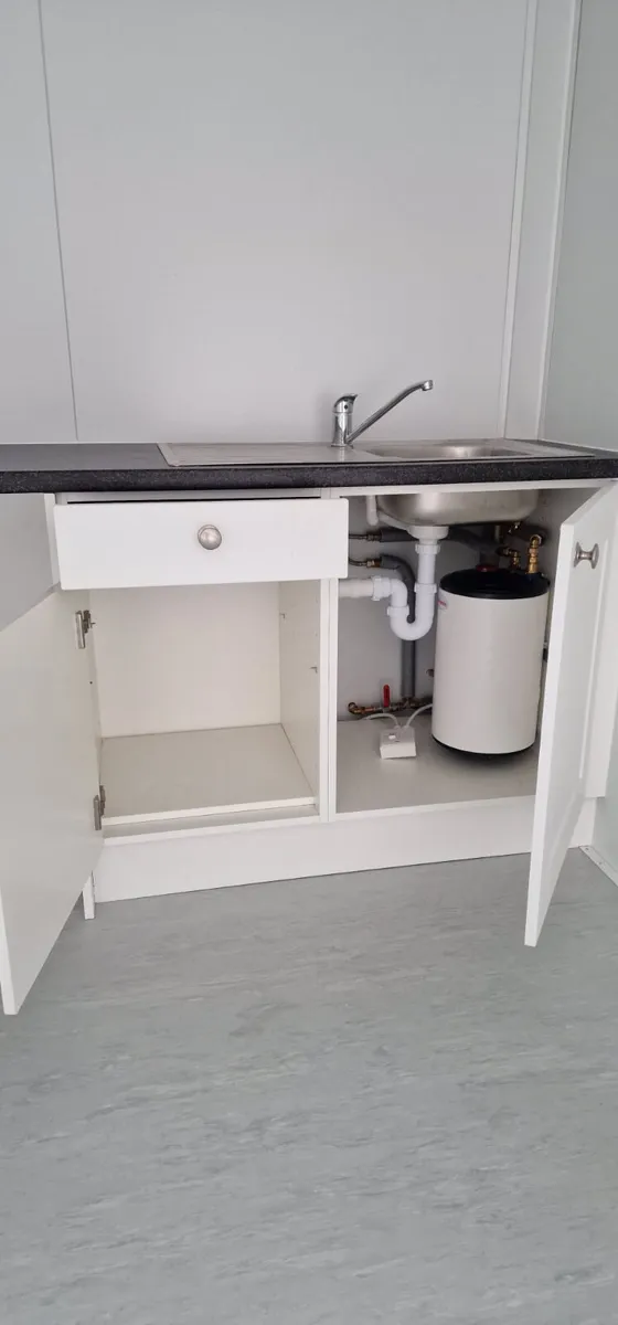 Insulated Office or Living Space with Kitchen - Image 4