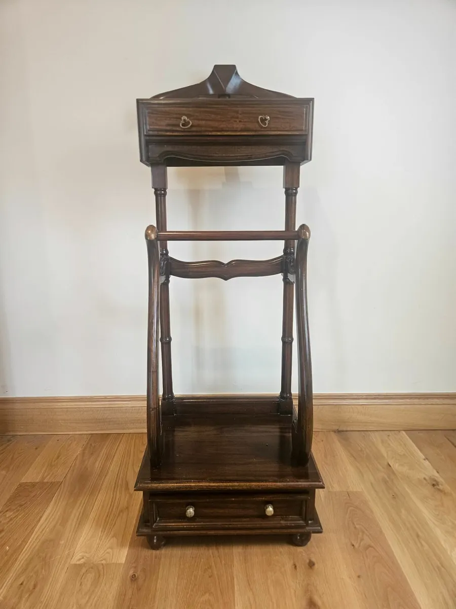 Vintage Mahogany Gentleman’s Valet Stand – Drawer, - Image 1