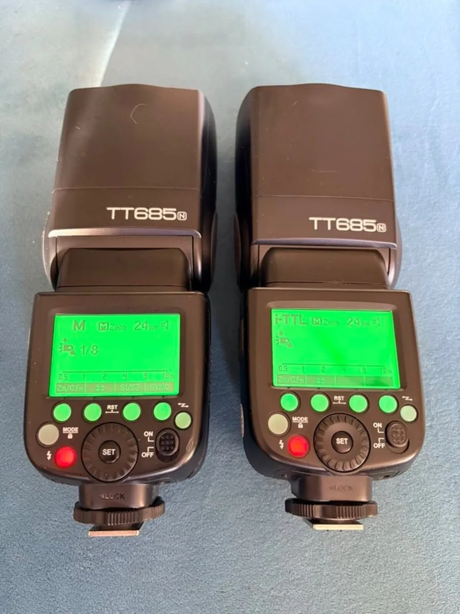 2 Godox TT685-N Flash Guns and XPRO-N Trigger - Image 4