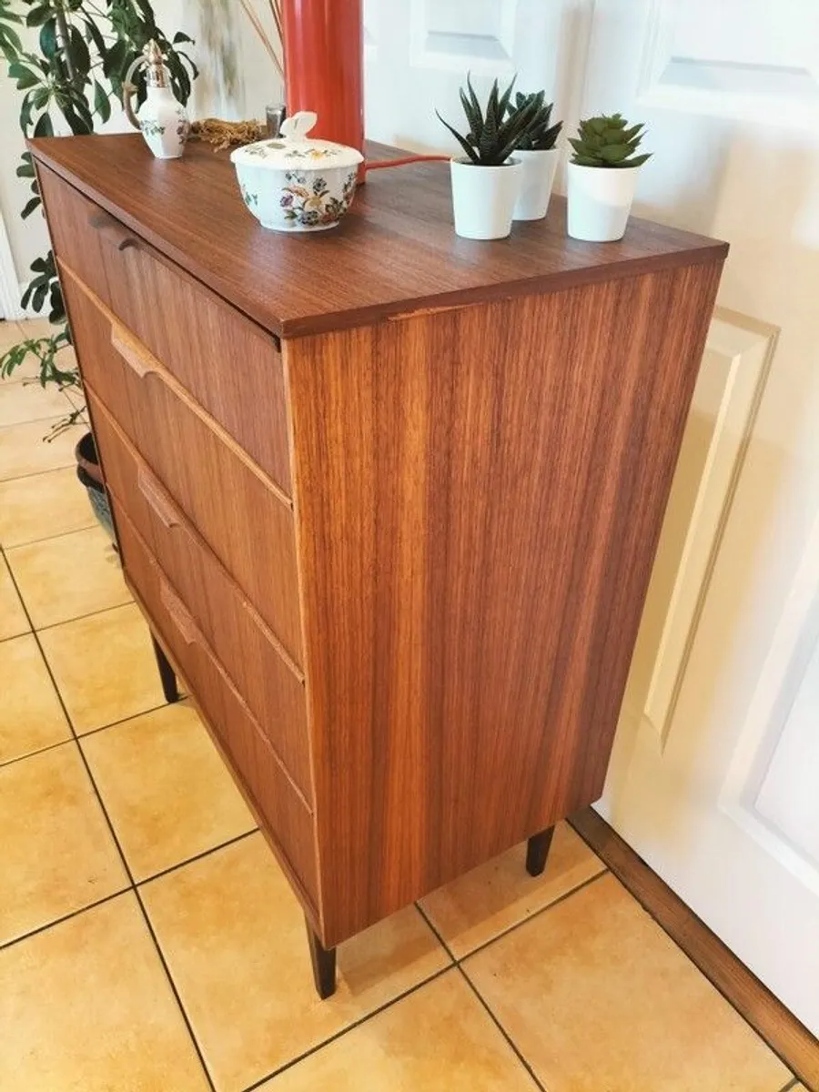 Mid Century Vintage Austinsuite Chest of Drawers - Image 4