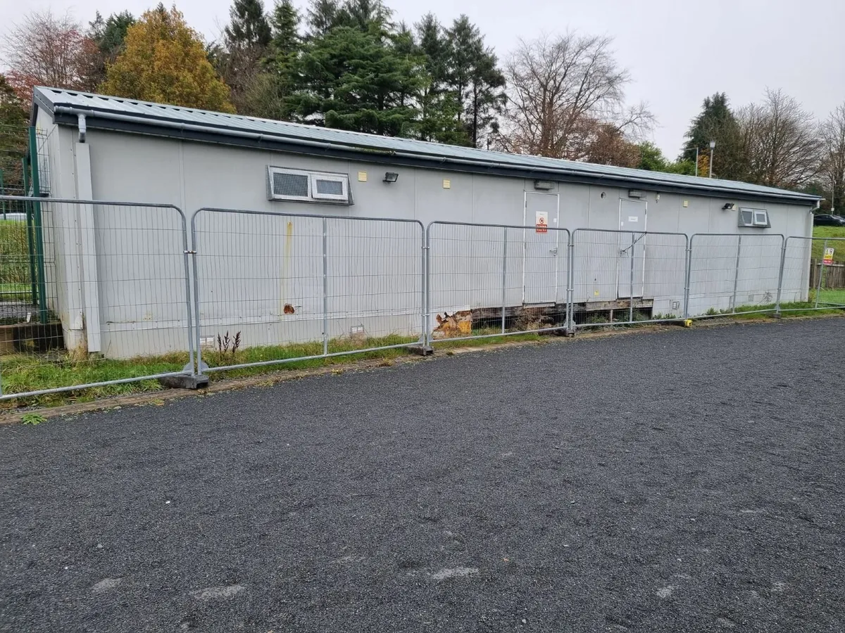 2no. 19m x 4 m changing rooms and toilets - Image 4