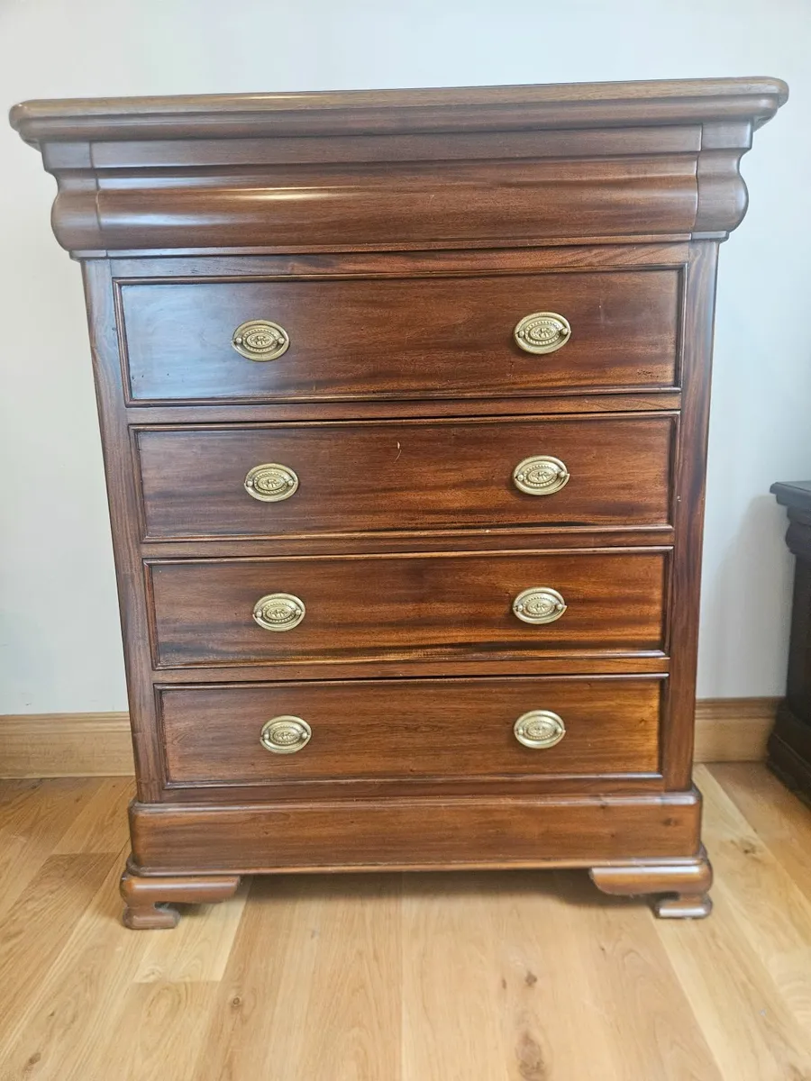 Solid Mahogany Tall Chest of 5 Drawers - Image 2