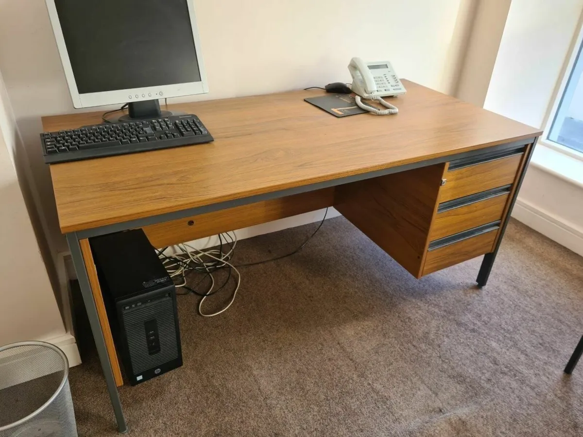 Office Furniture - Image 4