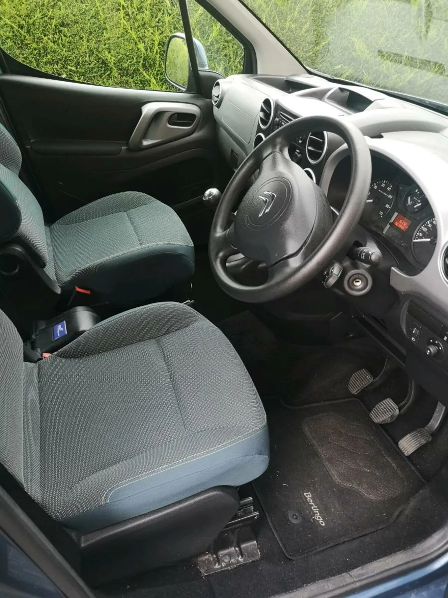 Citroen Berlingo Blaze - Wheelchair Accessible - Image 4
