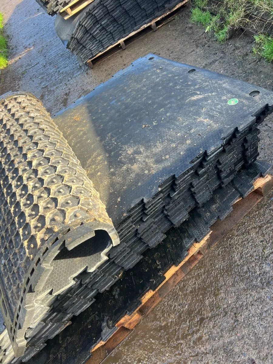 Supersoft interlocking mats - Image 3