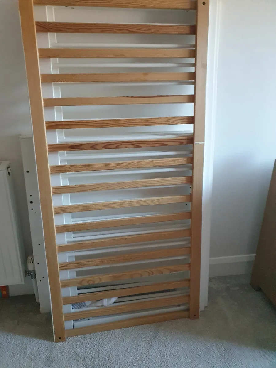 Mamas & Papas Cot – Great Condition - Image 3