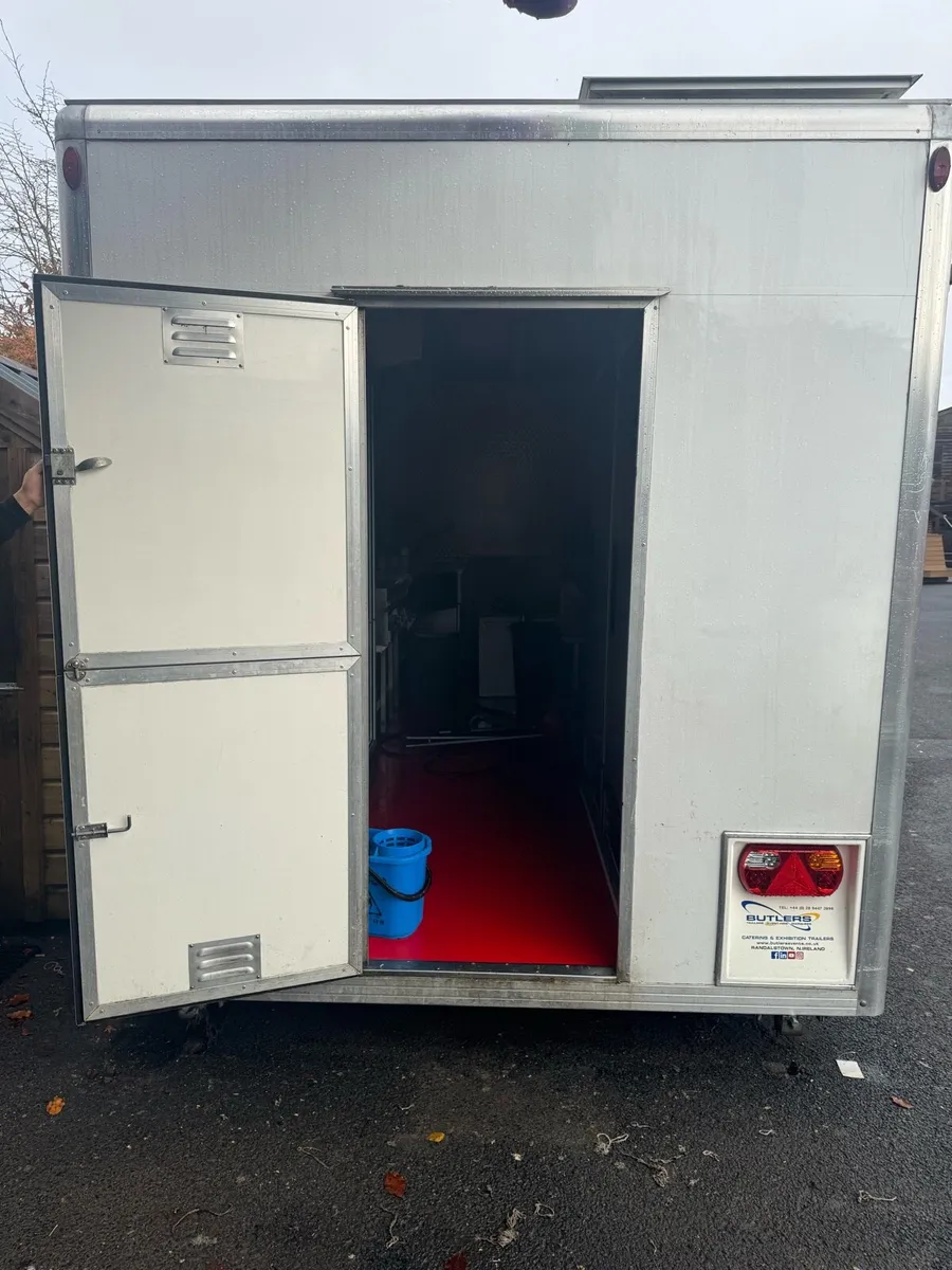 Butler’s food trailer - Image 2