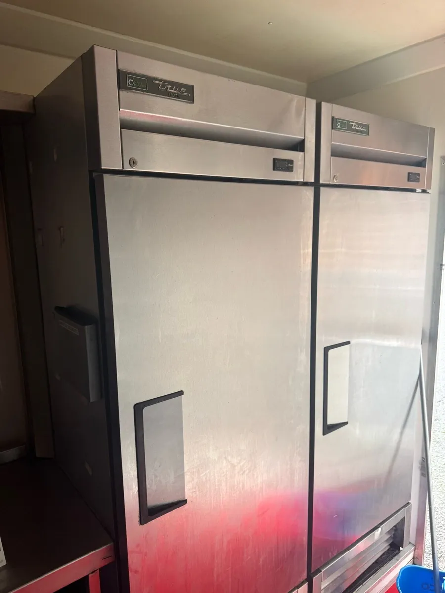 Butler’s food trailer - Image 4