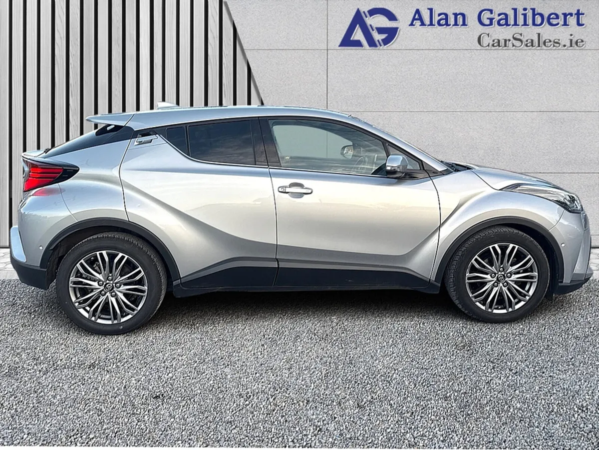 Toyota C-HR 1.8 Petrol HYBRID SOL AUTO €124 PW - Image 3