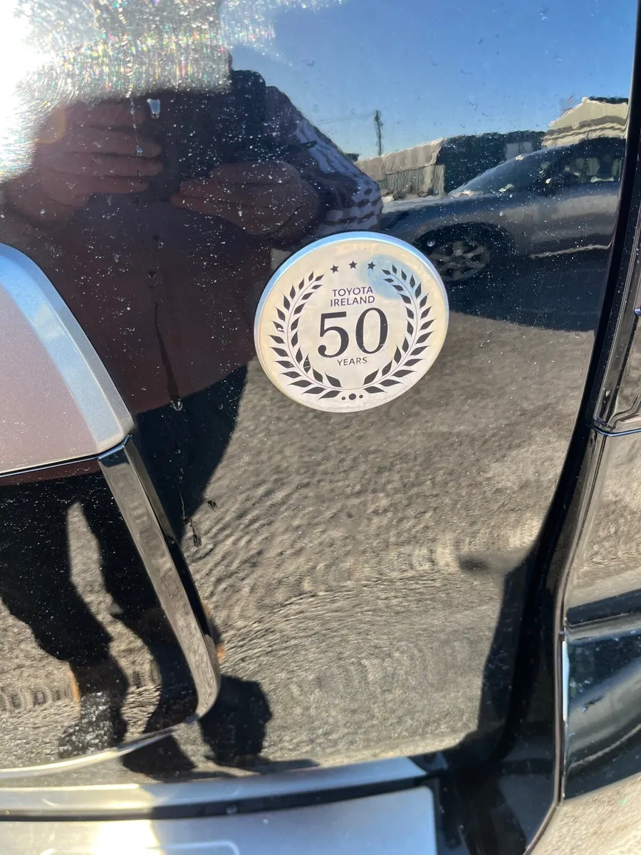 Toyota Land Cruiser 2023 - Image 2