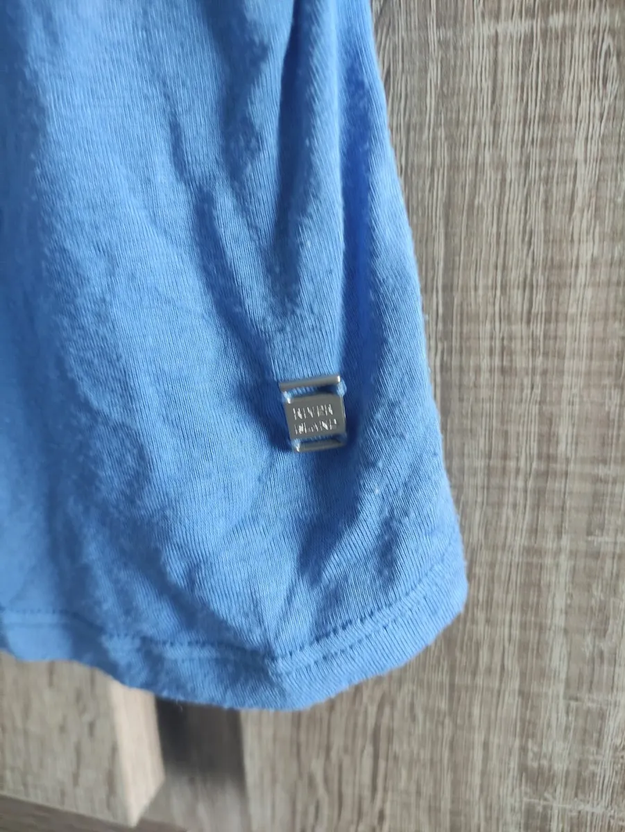 River Island blue top fits sm - Image 4