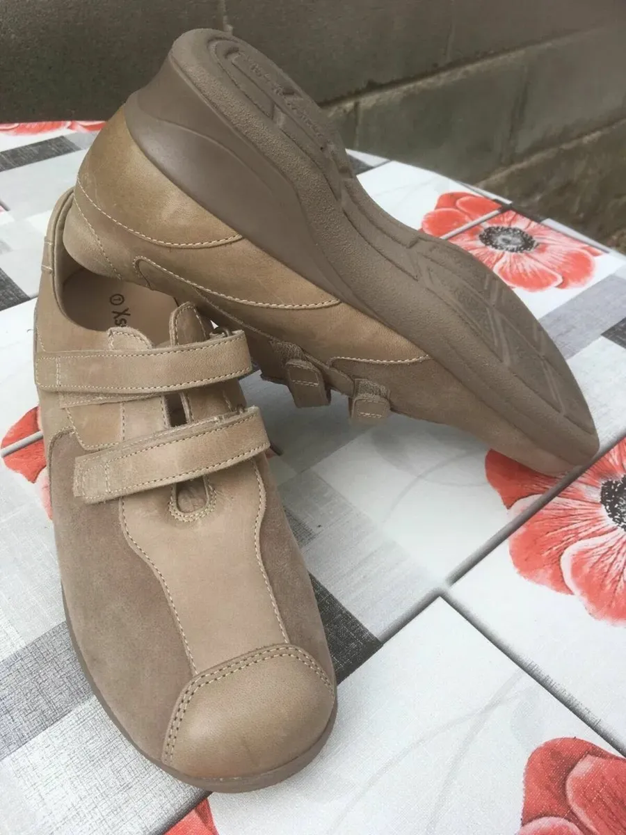 NEW Xsensible Lucia Ladies Shoes, Leather, Size 7 - Image 1