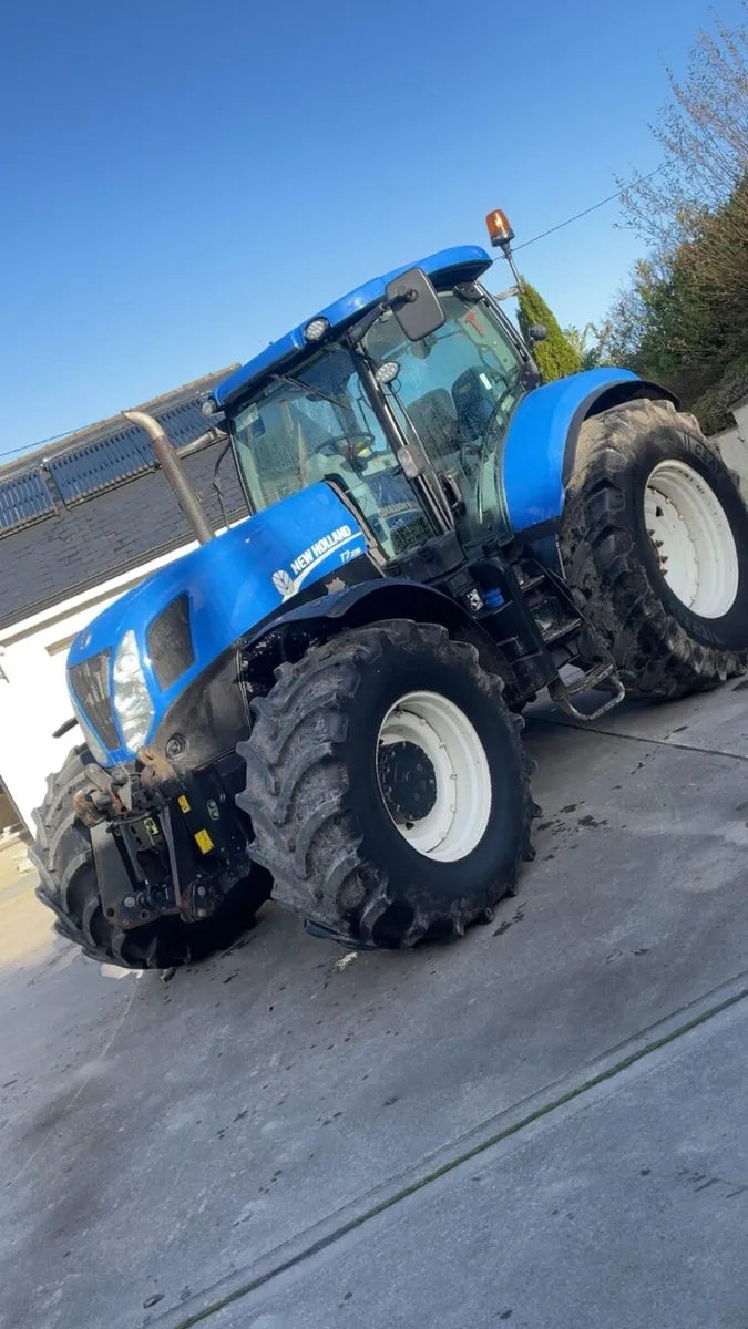 New Holland T7 235 - Image 2