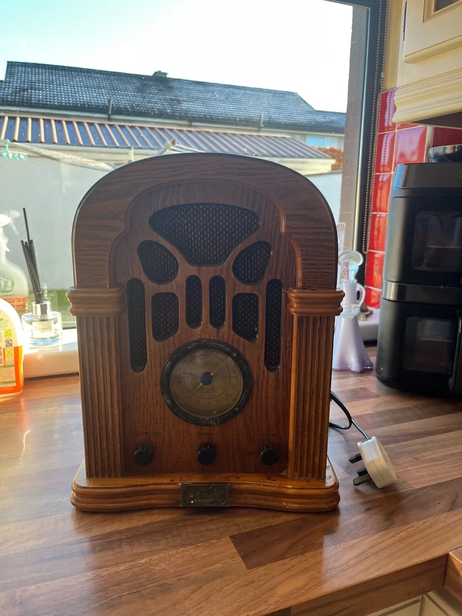 Radio collecters item - Image 2