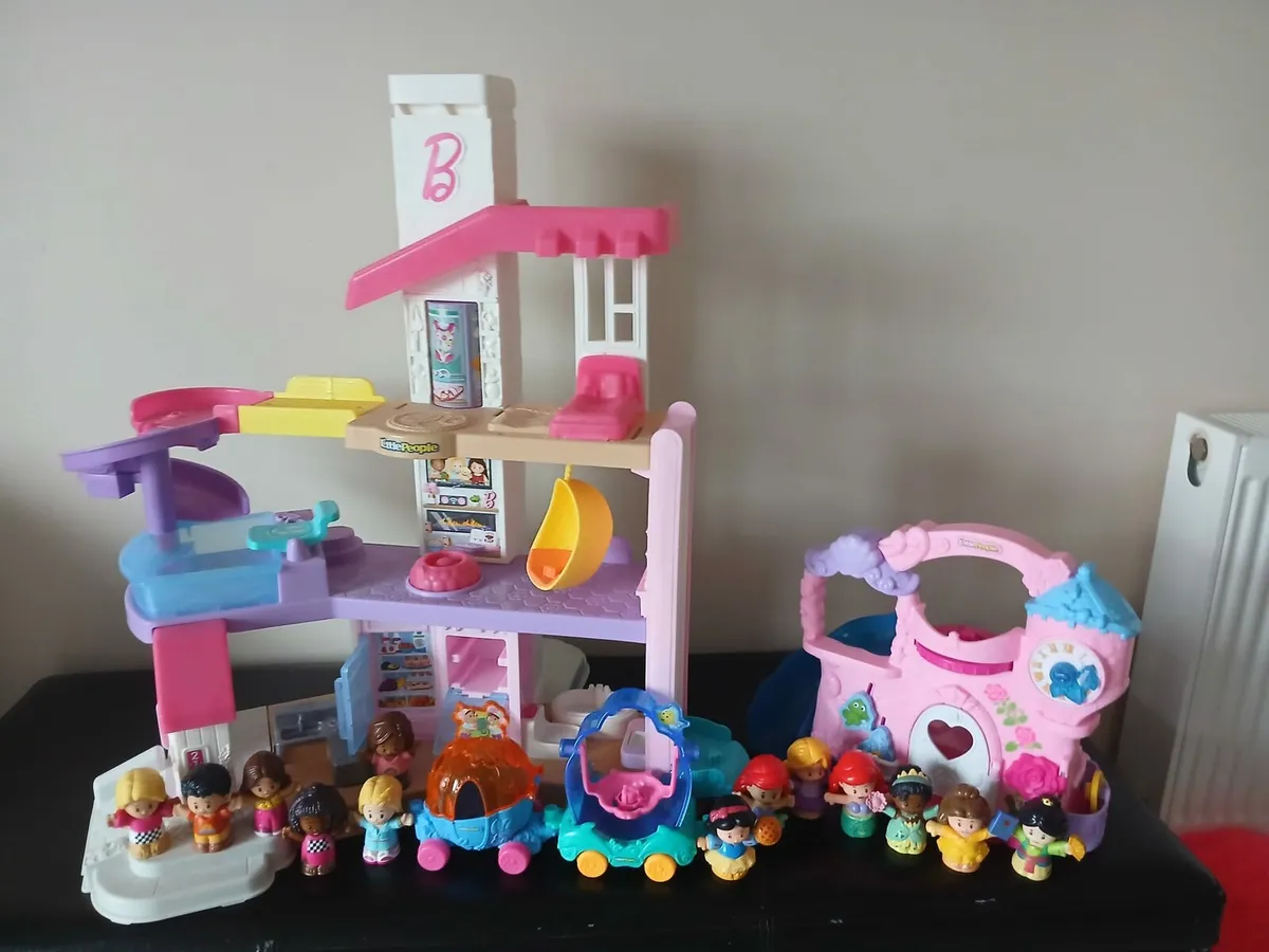 Fisher price little people bundle - Image 1