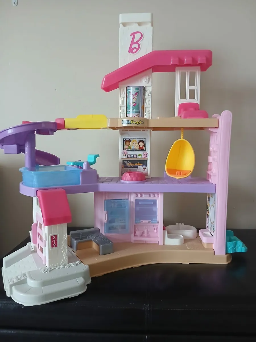 Fisher price little people bundle - Image 3