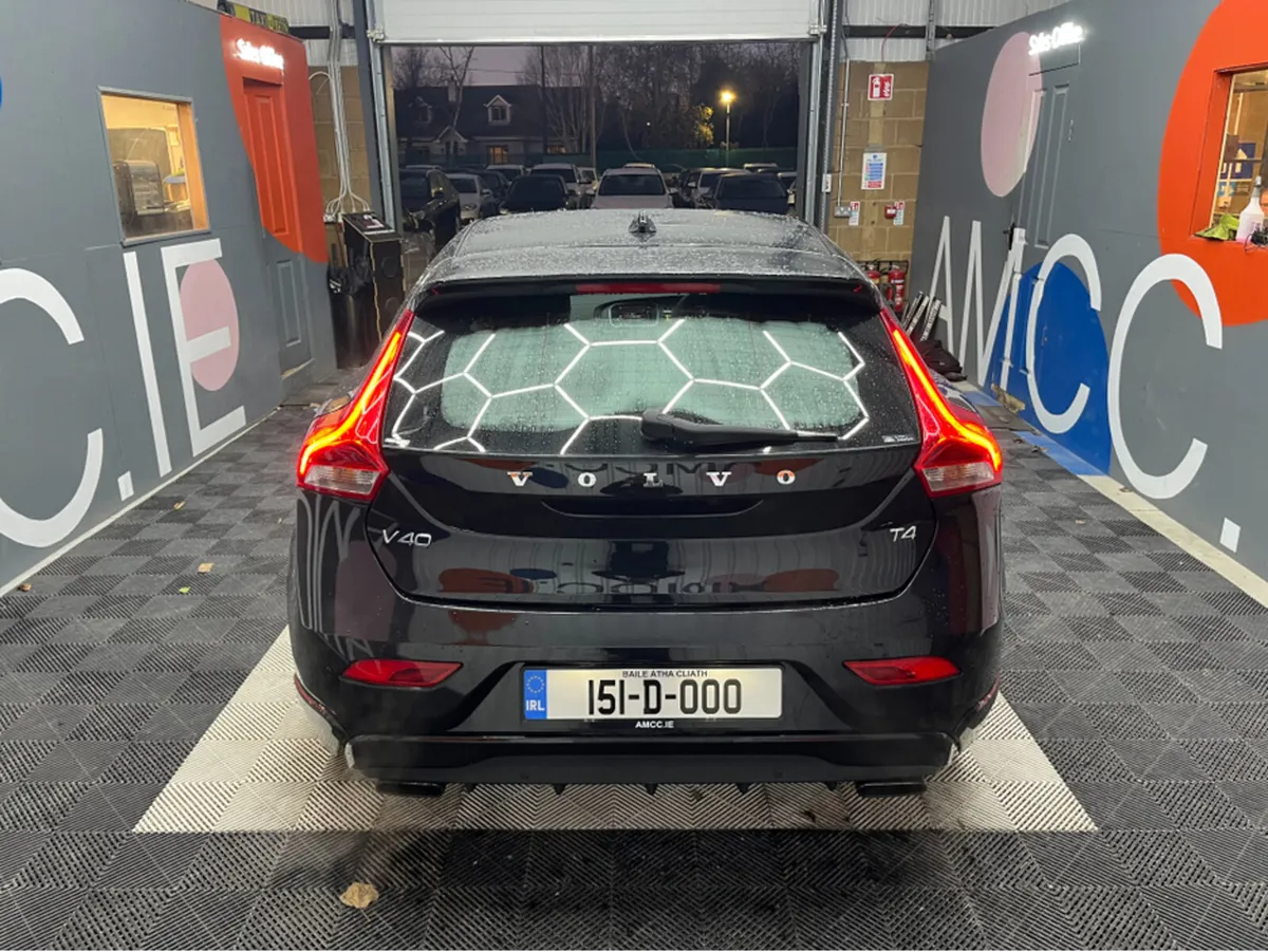 Volvo V40 2015 VOLVO V40 1.6L PETROL / 101K KMS / - Image 3