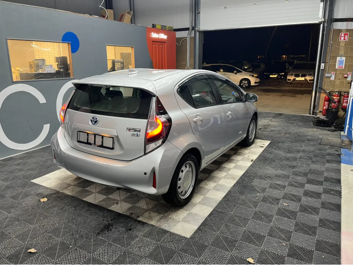 Toyota Aqua 2020 TOYOTA AQUA 1.5L HYBRID / 83K KMS - Image 2