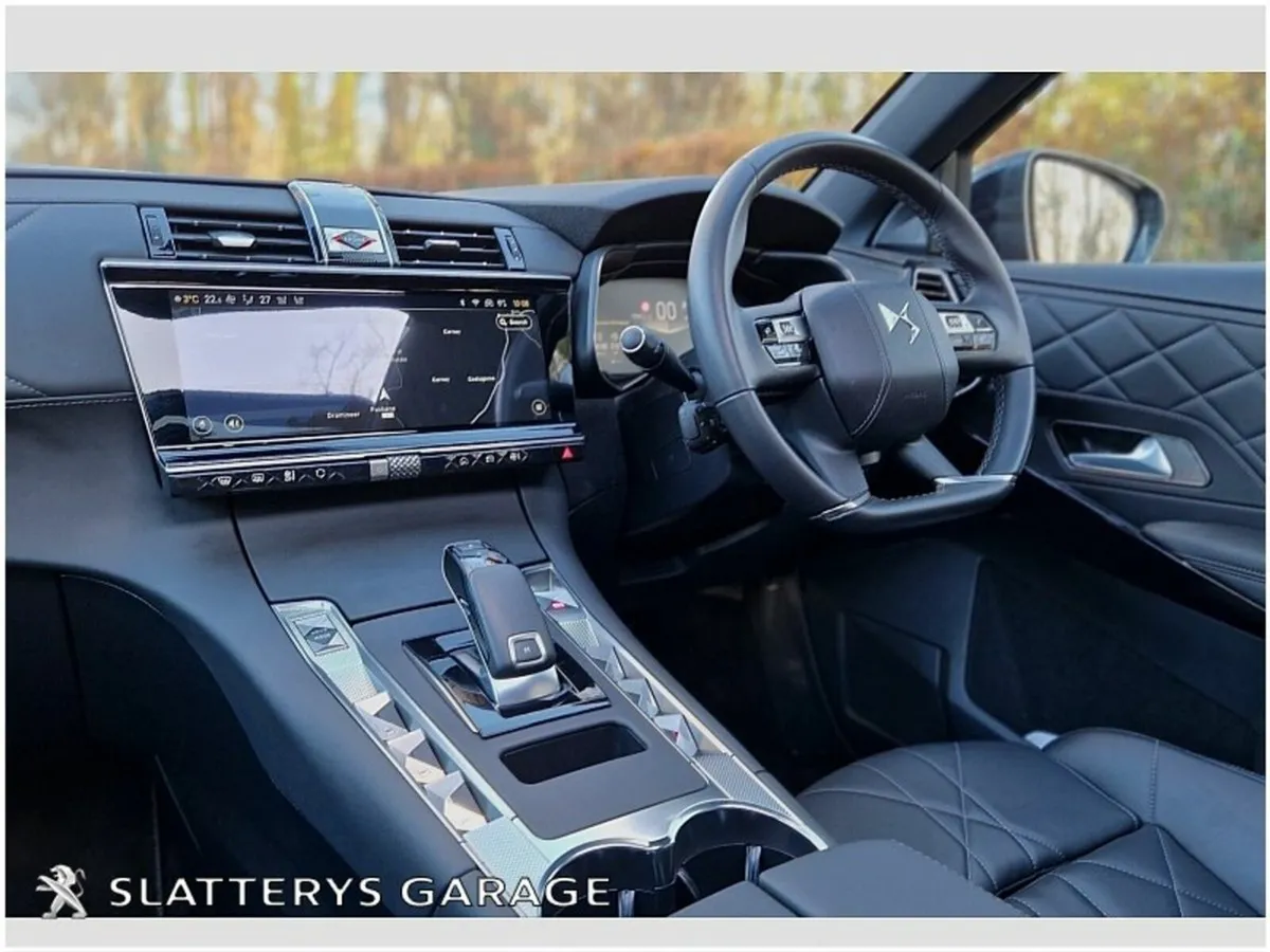 DS Automobiles DS 7 1.5 BlueHDI 130 Auto PALLAS - Image 2