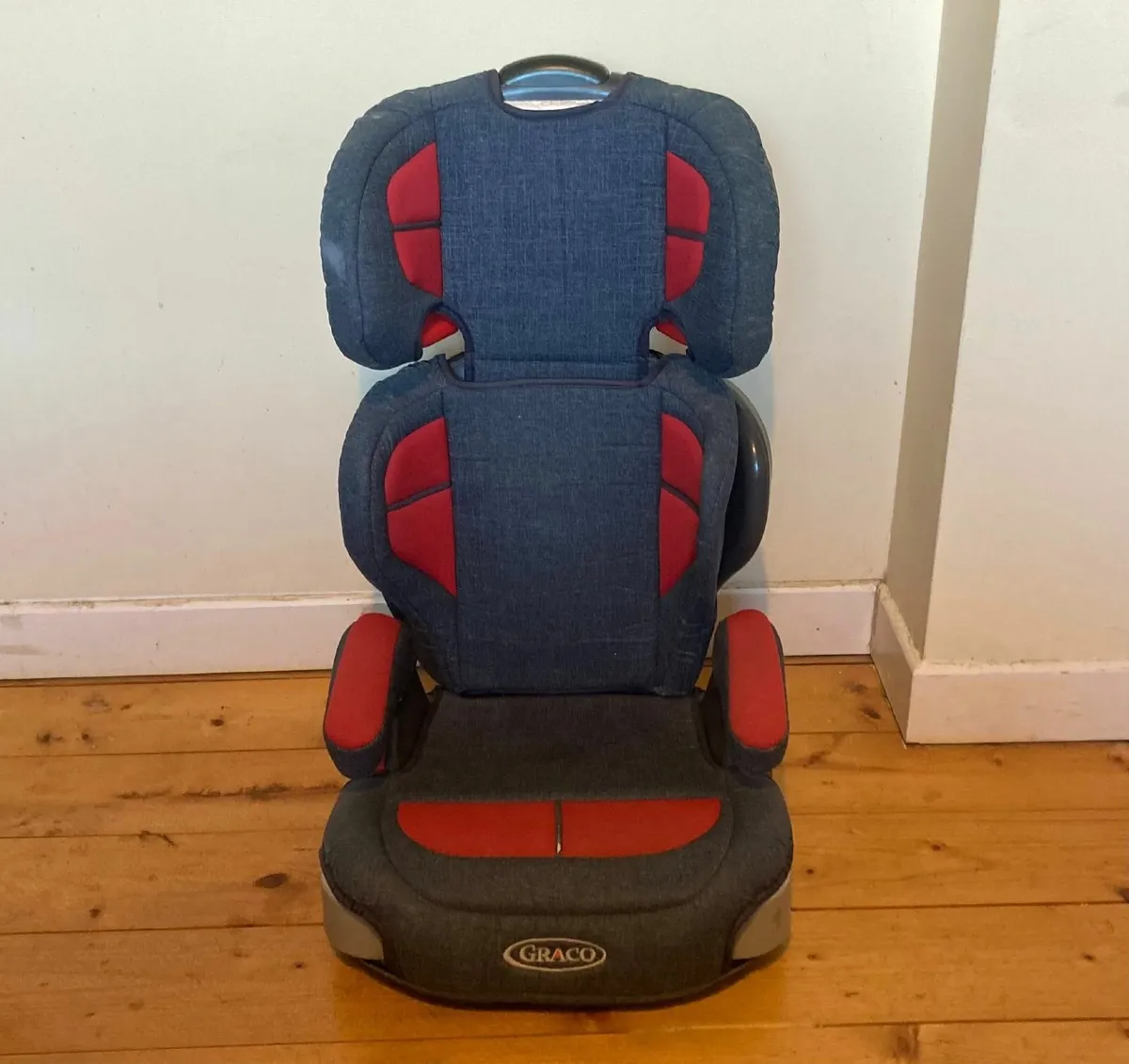 Graco High-Back Booster Car Seat – Safe & Clean - Image 2