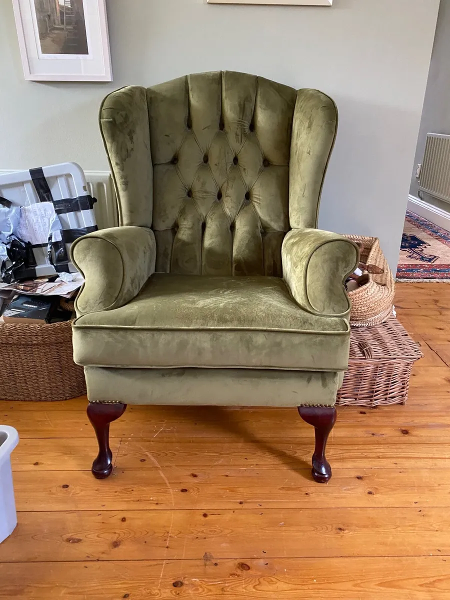 FINLINE Queen Anne armchair - Image 1