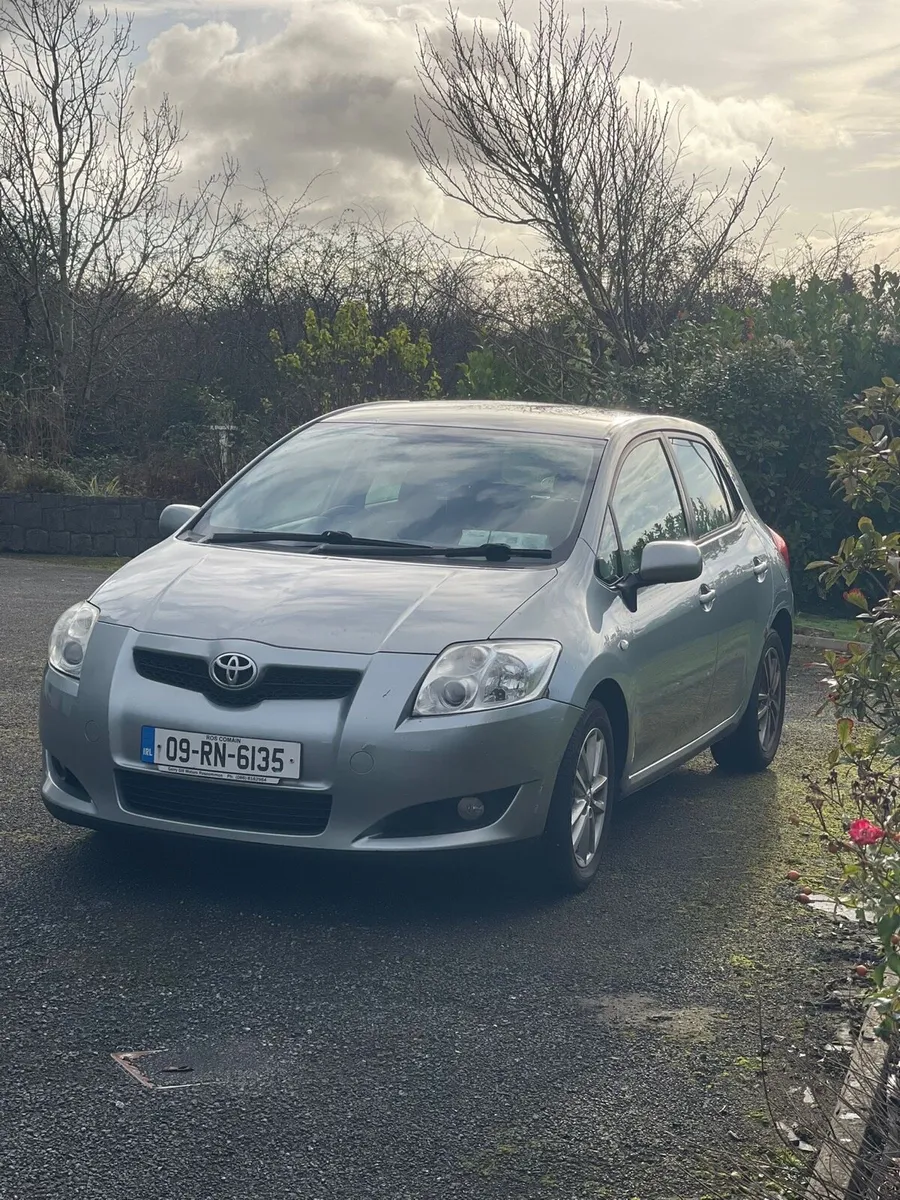 2009 Toyota Auris 1.4 petrol - Image 3
